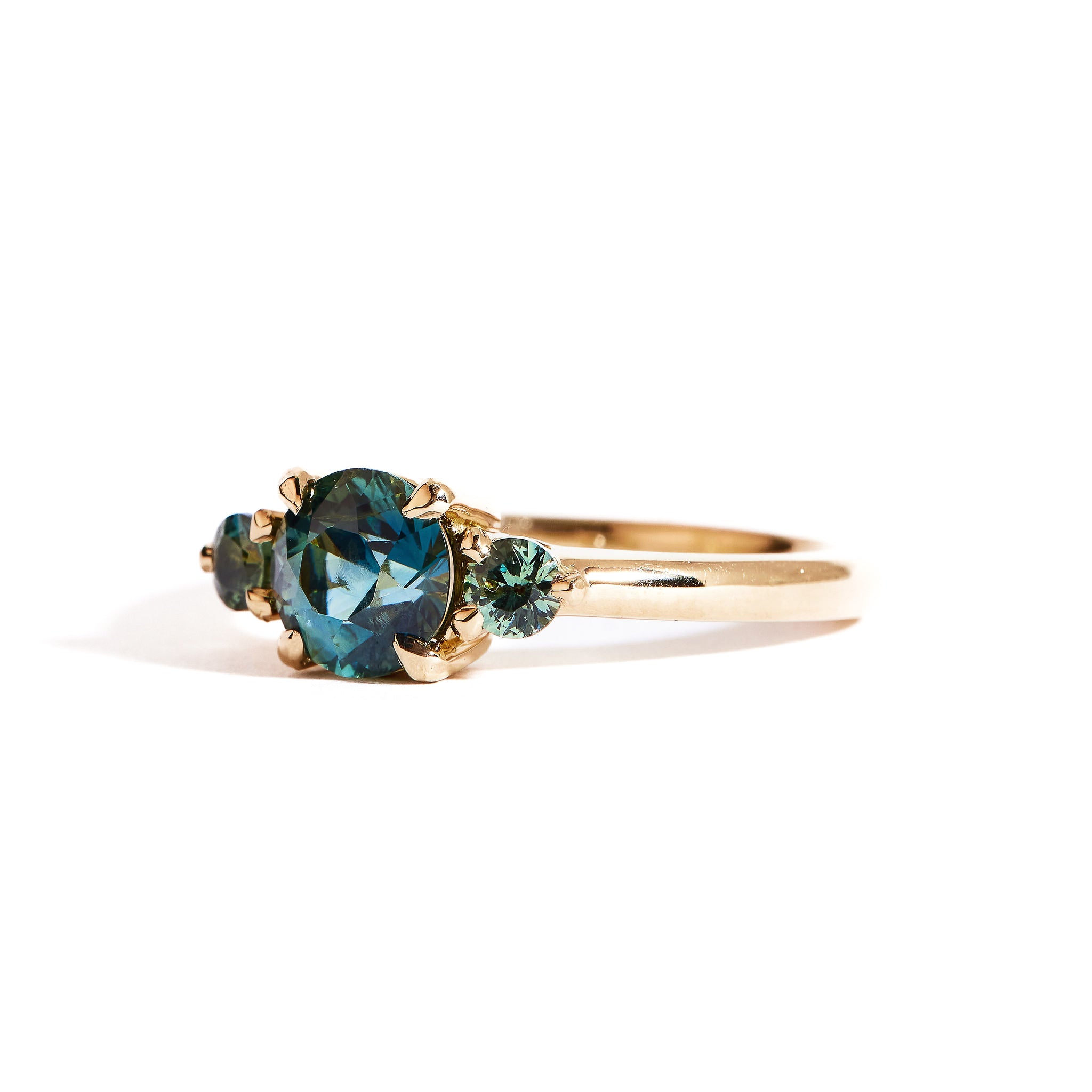 Hera Sapphire Ring