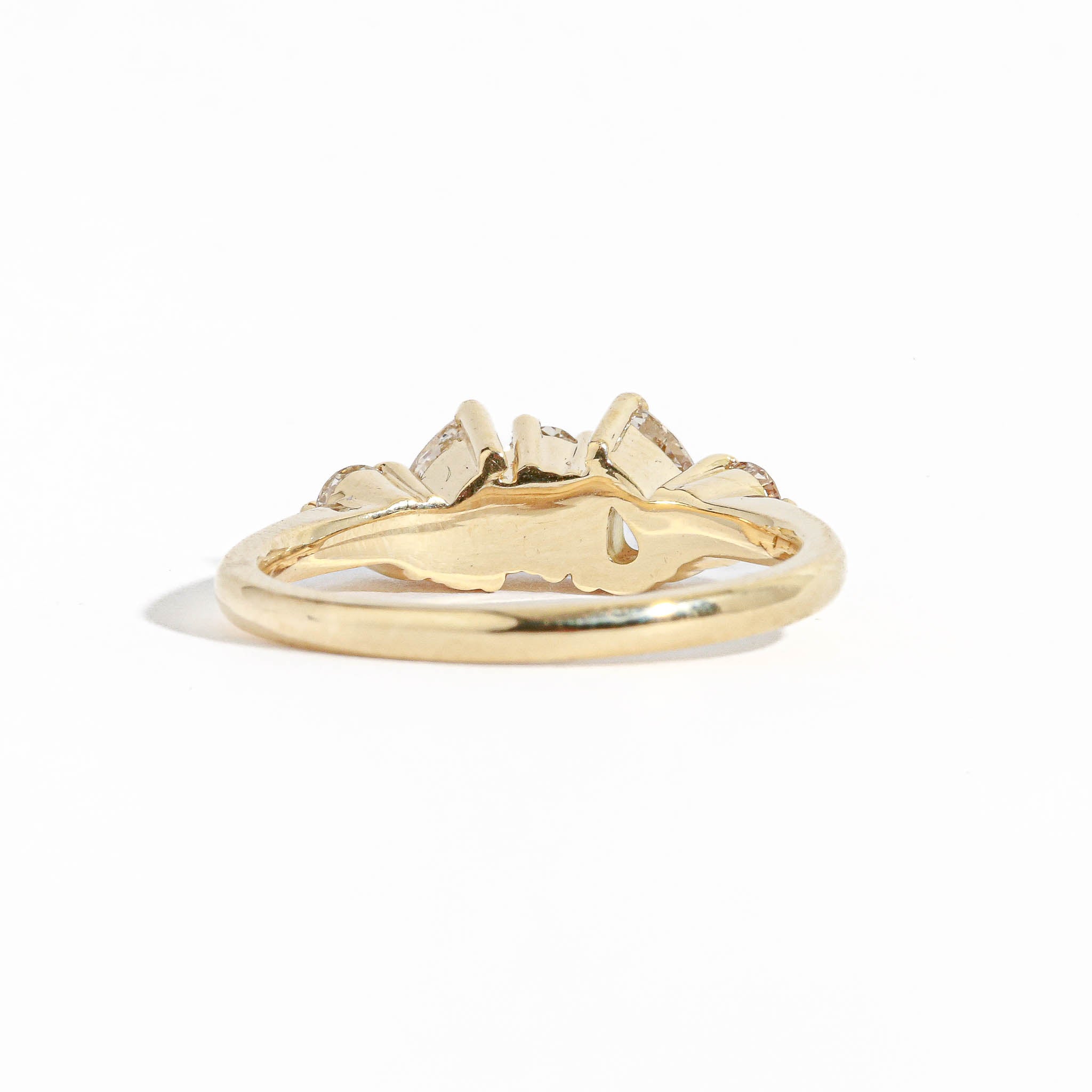 Pear Cut Diamond Cluster Ring in 18ct Yellow Gold